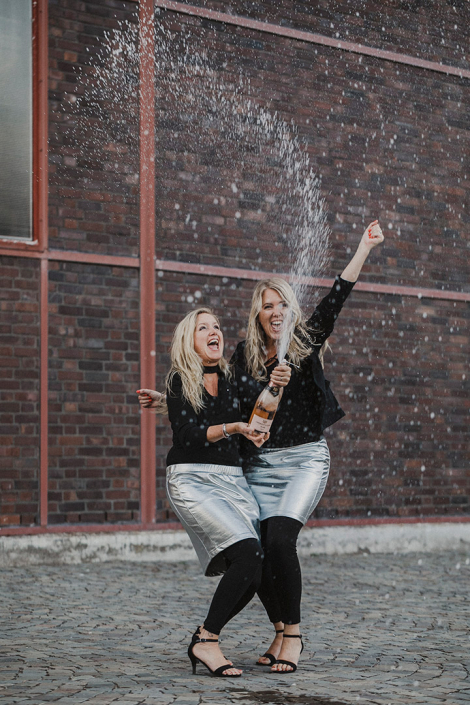 Mine-&-Mone—1_titel